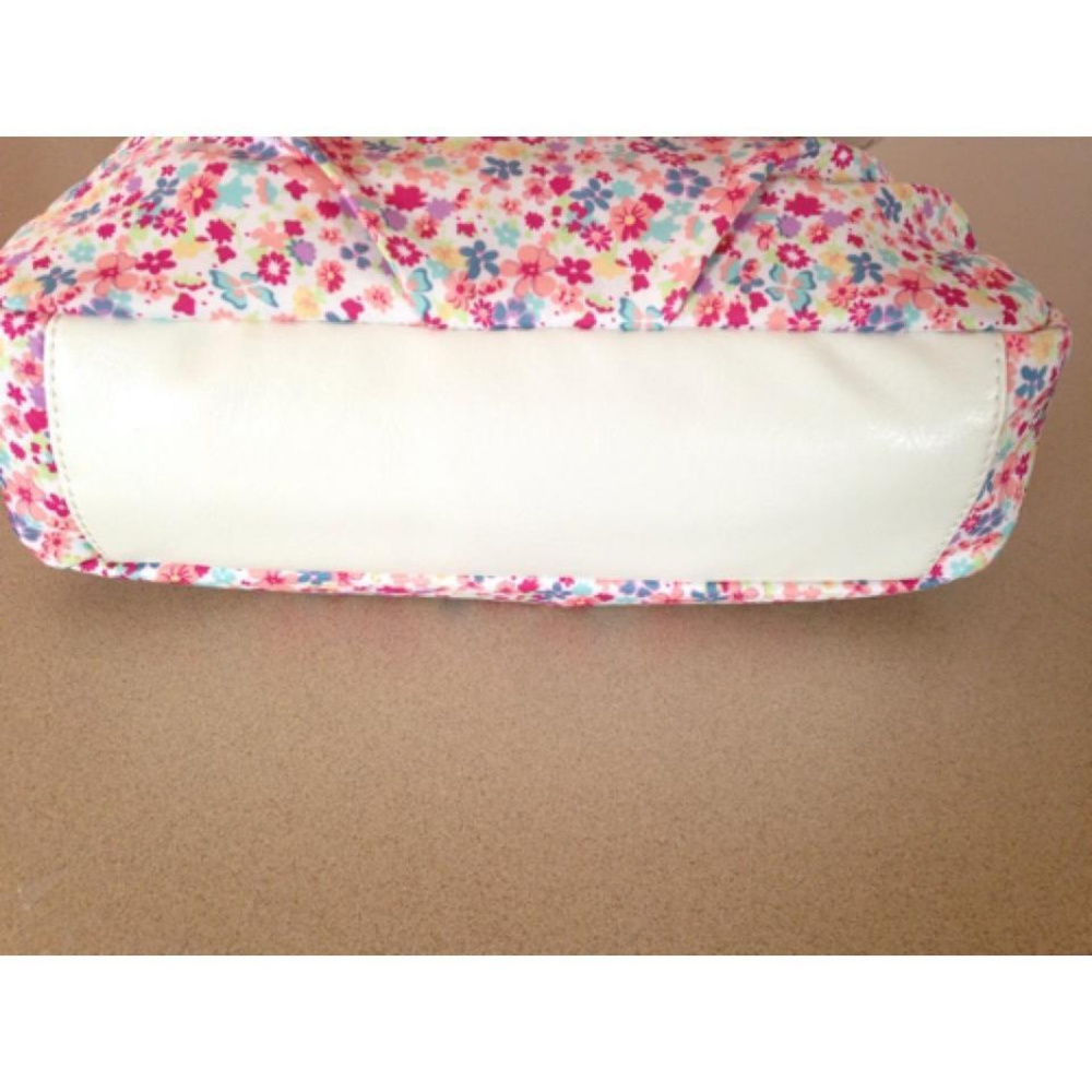 Rosetti Floral Multi-color Shoulder Bag - Picture 8 of 8